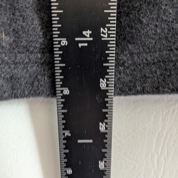 Smartwool Dark Grey Wool Blend Vest Chest & Side Zippered Pockets - L - Picture 12 of 16